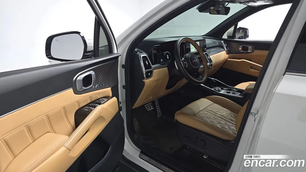 Kia Sorento — фото 7