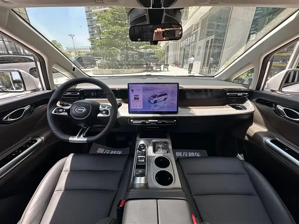 GAC Motor E8 Hybrid 2024 из CN, фото 3