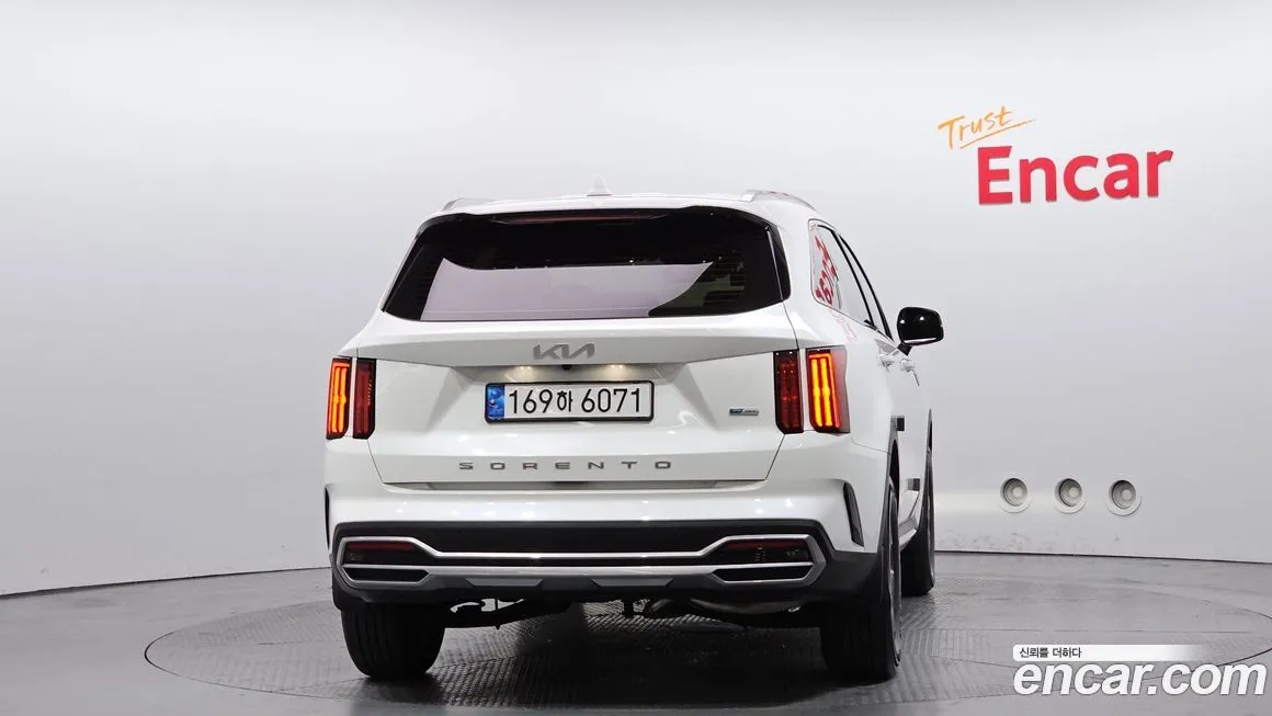 Kia Sorento — фото 3