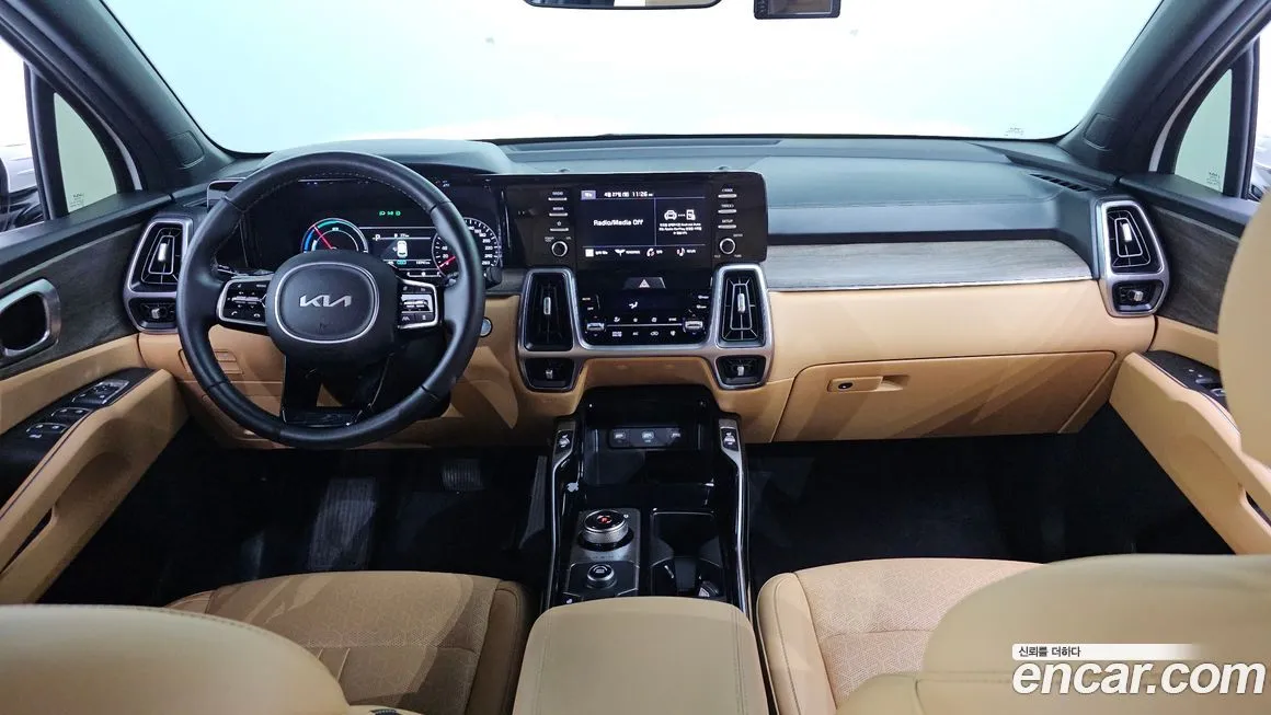 Kia Sorento — фото 6