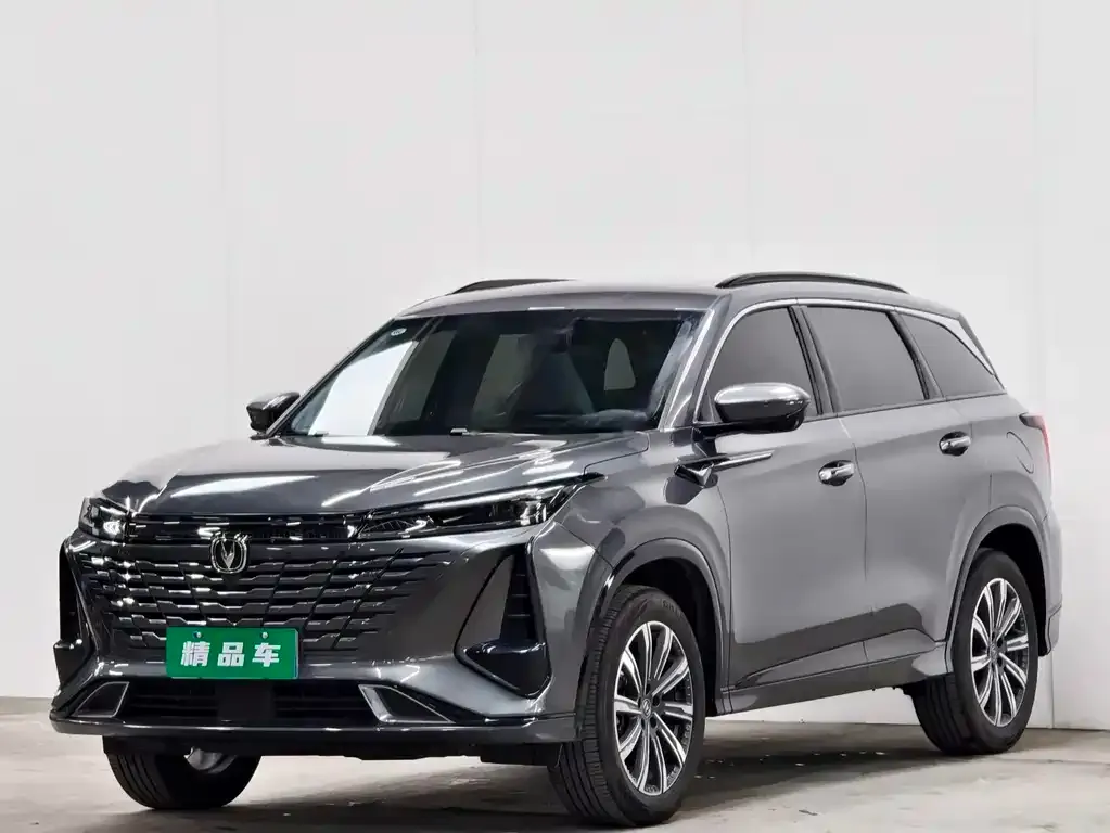 Changan CS75PLUS — фото 1