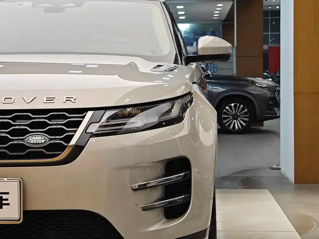 Land Rover Evoque — фото 3