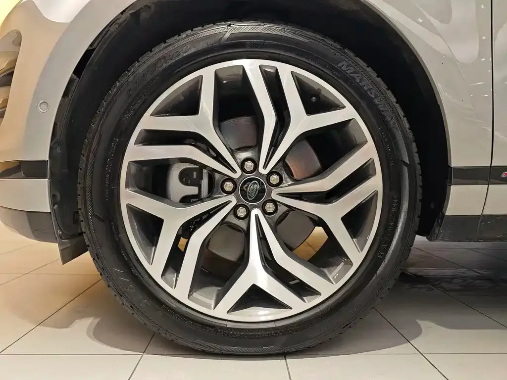 Land Rover Evoque — фото 5