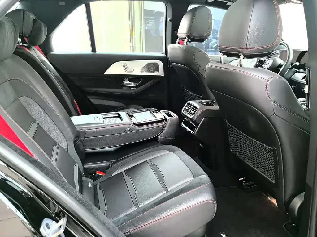 Mercedes-Benz GLE AMG — фото 7