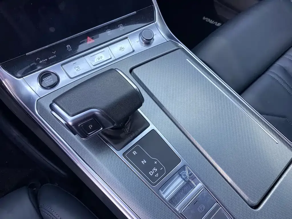 Audi A7 — фото 10