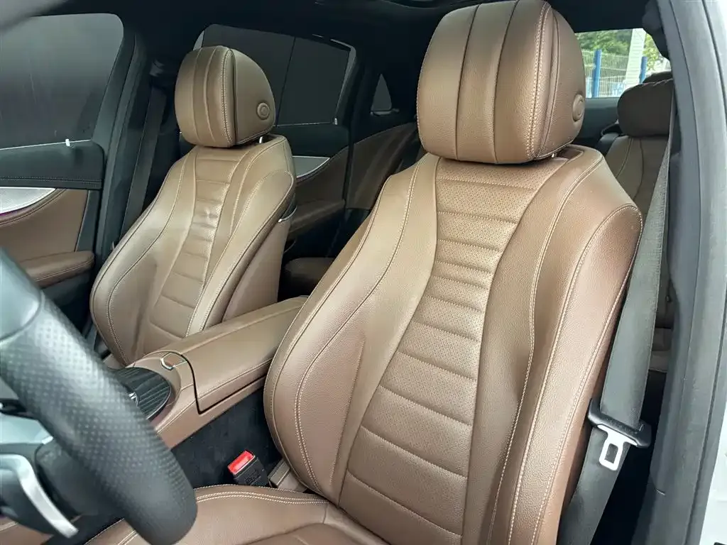Mercedes-Benz E-Class 2023 из CN, фото 6