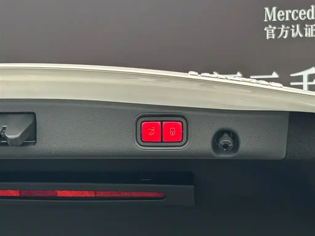 Mercedes-Benz E-Class 2023 из CN, фото 2