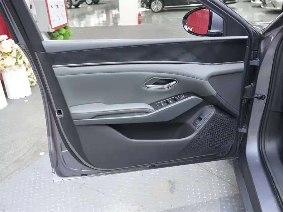 BYD Qin L 2025 из CN, фото 8