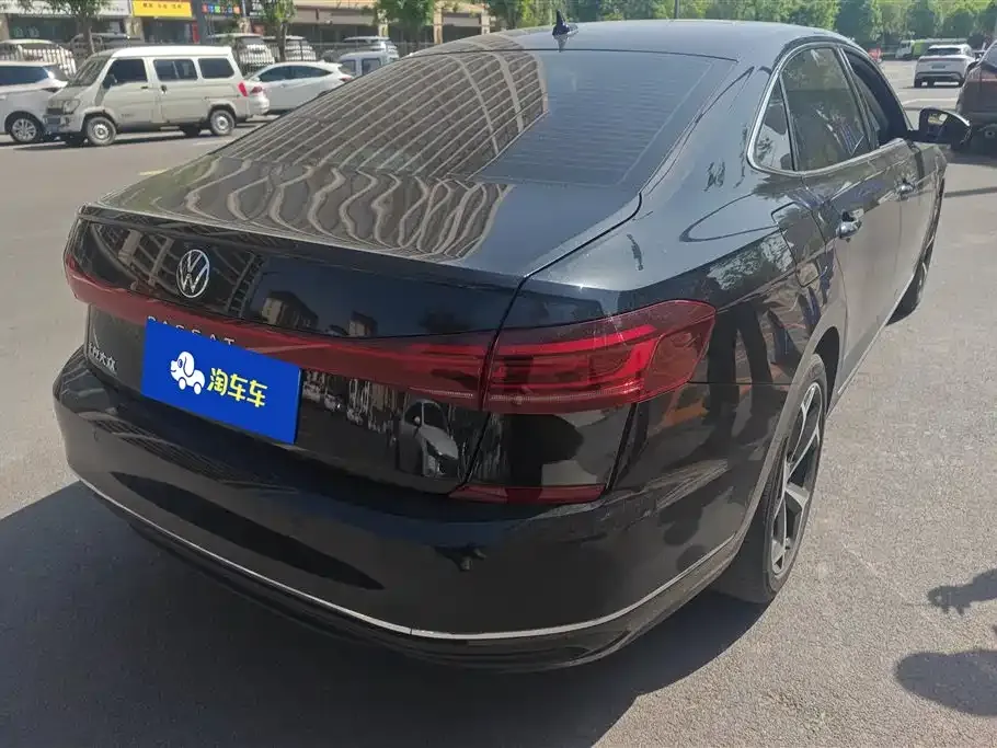 Volkswagen Passat — фото 4