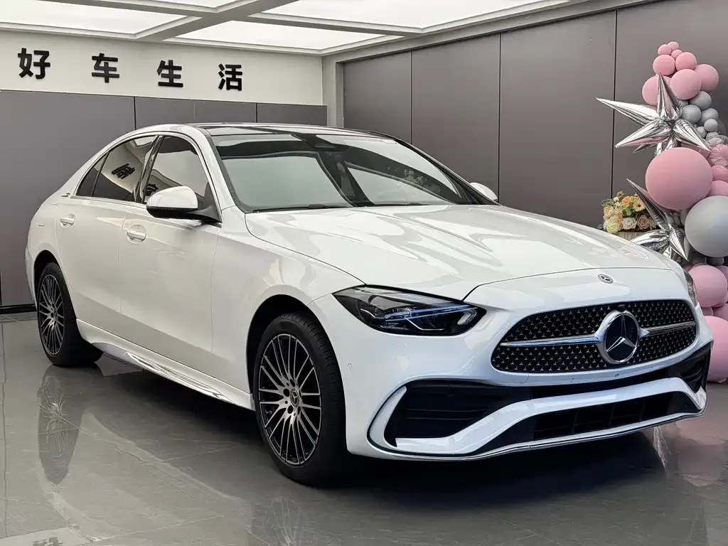 Mercedes-Benz C-Class — фото 10