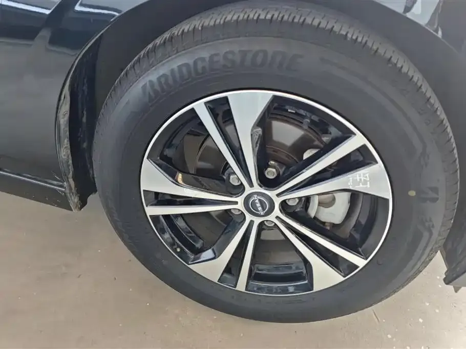 Nissan Sylphy 2024 из CN, фото 2
