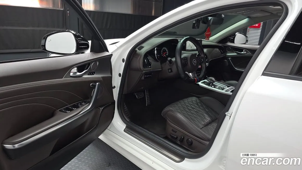 Kia Stinger 2021 из KR, фото 10