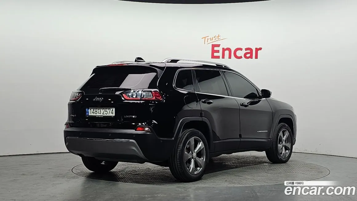 Jeep Cherokee 2021 из KR, фото 3