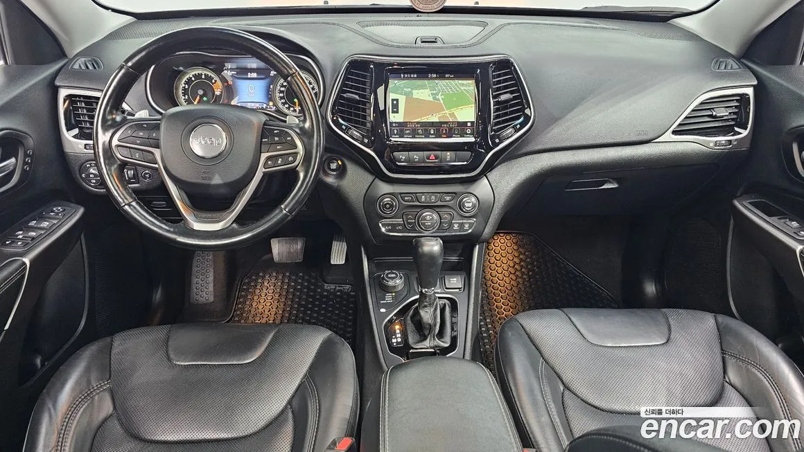 Jeep Cherokee 2021 из KR, фото 8