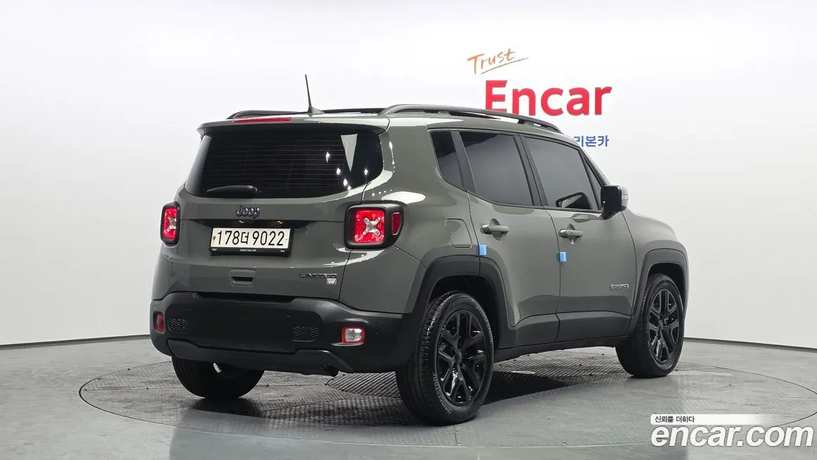 Jeep Renegade 2022 из KR, фото 7
