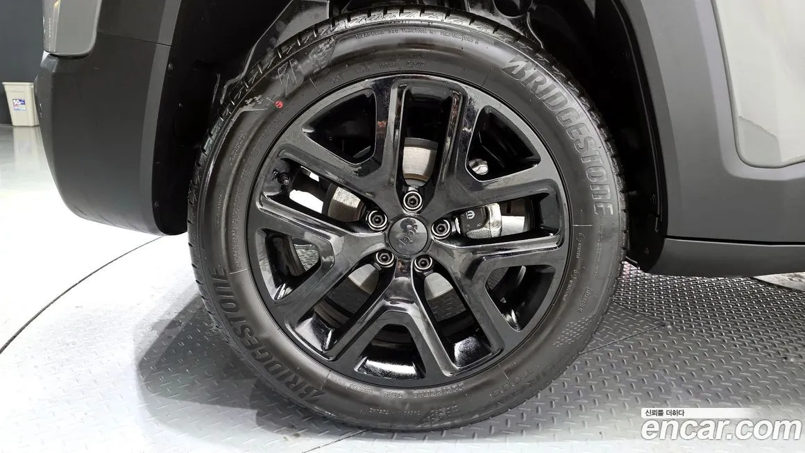 Jeep Renegade 2022 из KR, фото 8