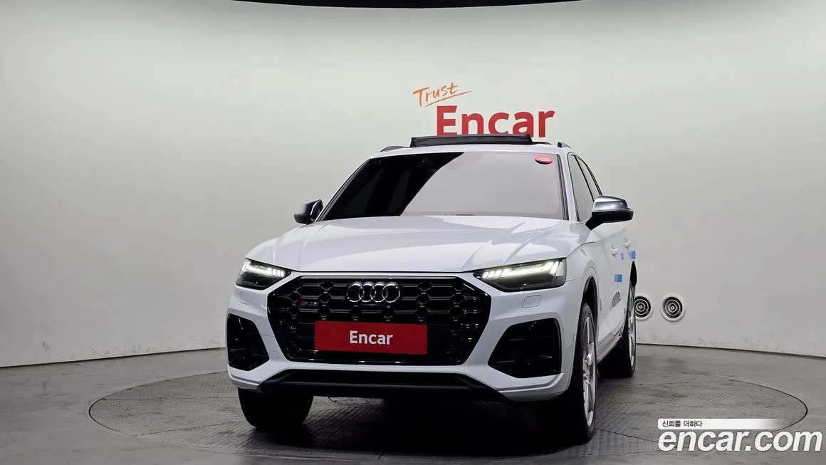 Audi SQ5 2023 из KR, фото 4