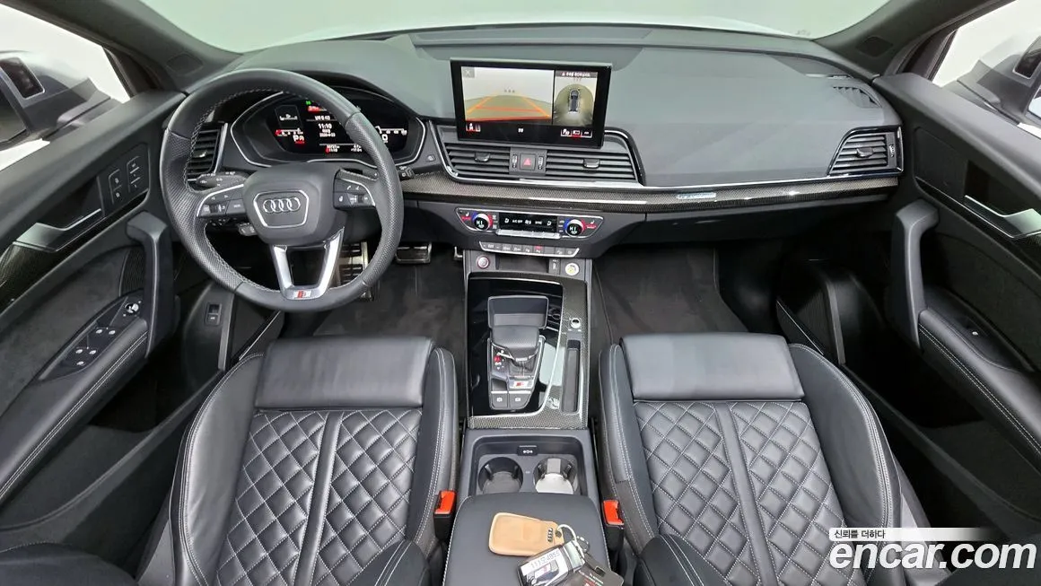Audi SQ5 2023 из KR, фото 8