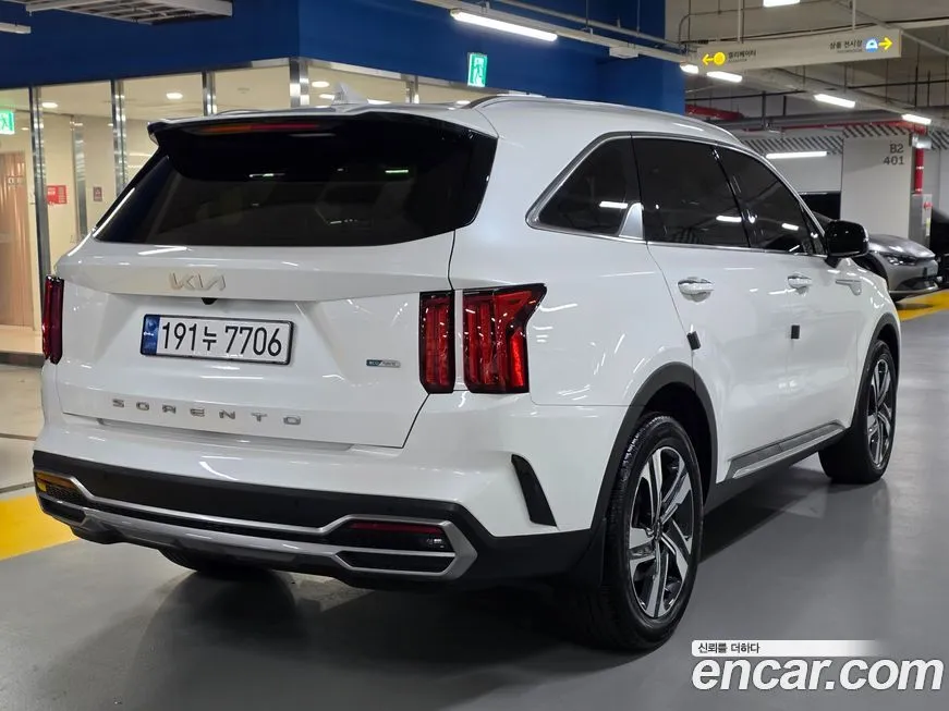Kia Sorento — фото 6