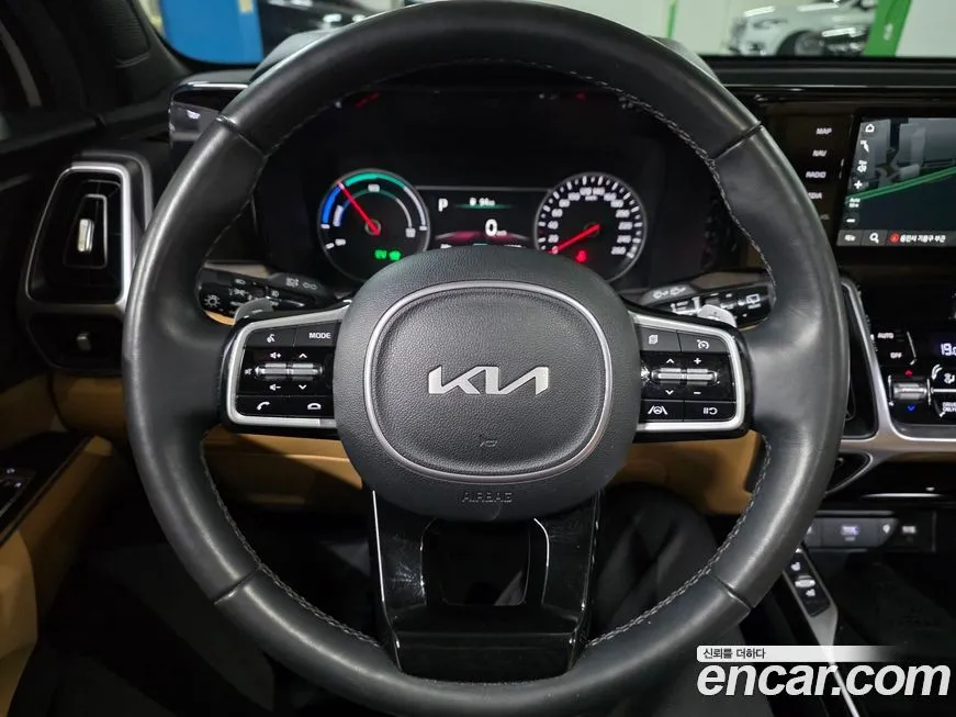 Kia Sorento — фото 8