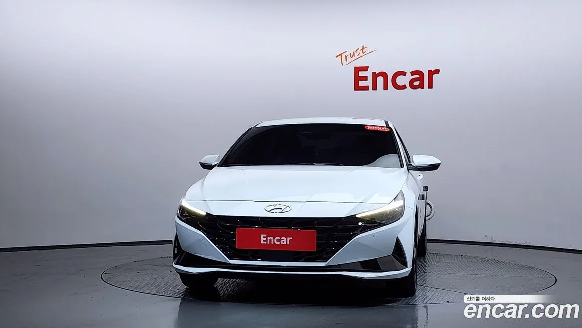 Hyundai AVANTE 2023 из KR, фото 2