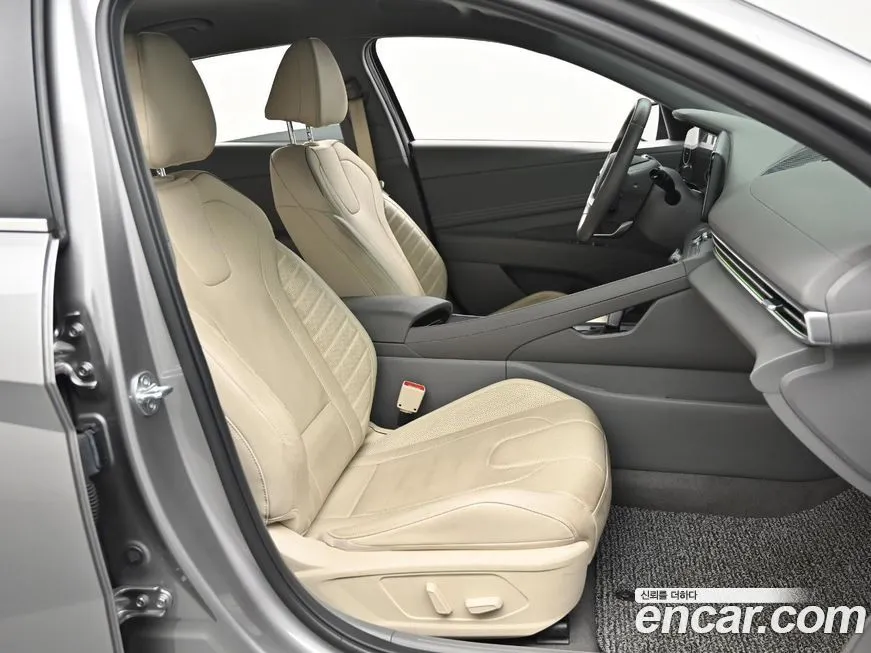 Hyundai AVANTE 2023 из KR, фото 6