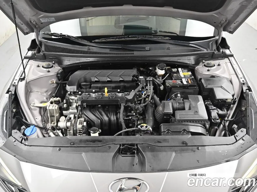 Hyundai AVANTE 2023 из KR, фото 5