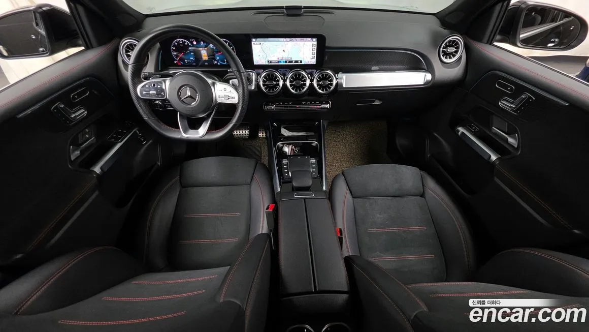 Mercedes-Benz GLB-Class — фото 4
