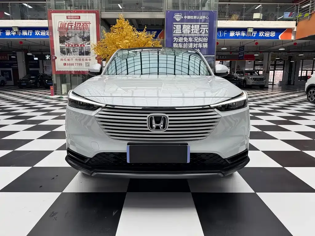 Honda Vezel 2023 из CN, фото 10