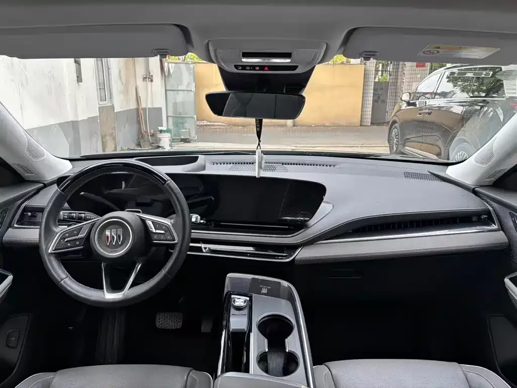 Buick E5 2023 из CN, фото 2