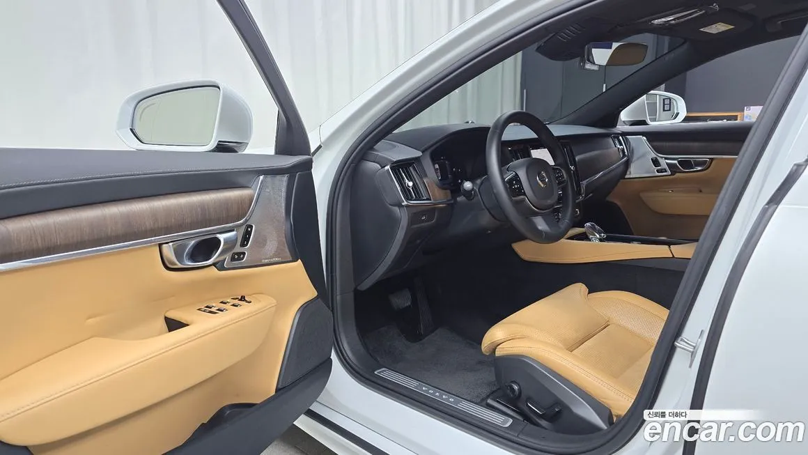 Volvo S90 — фото 10
