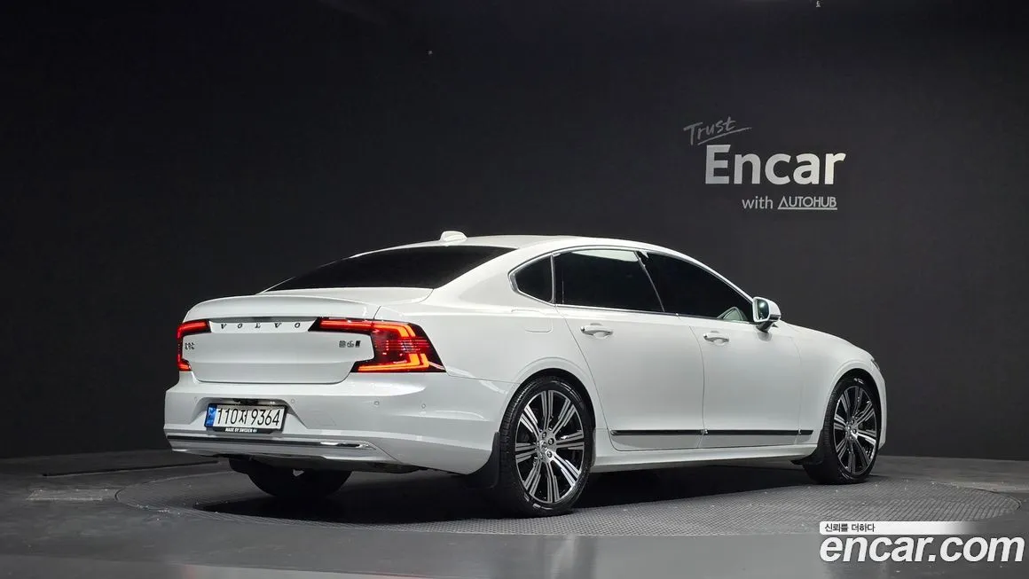 Volvo S90 — фото 7