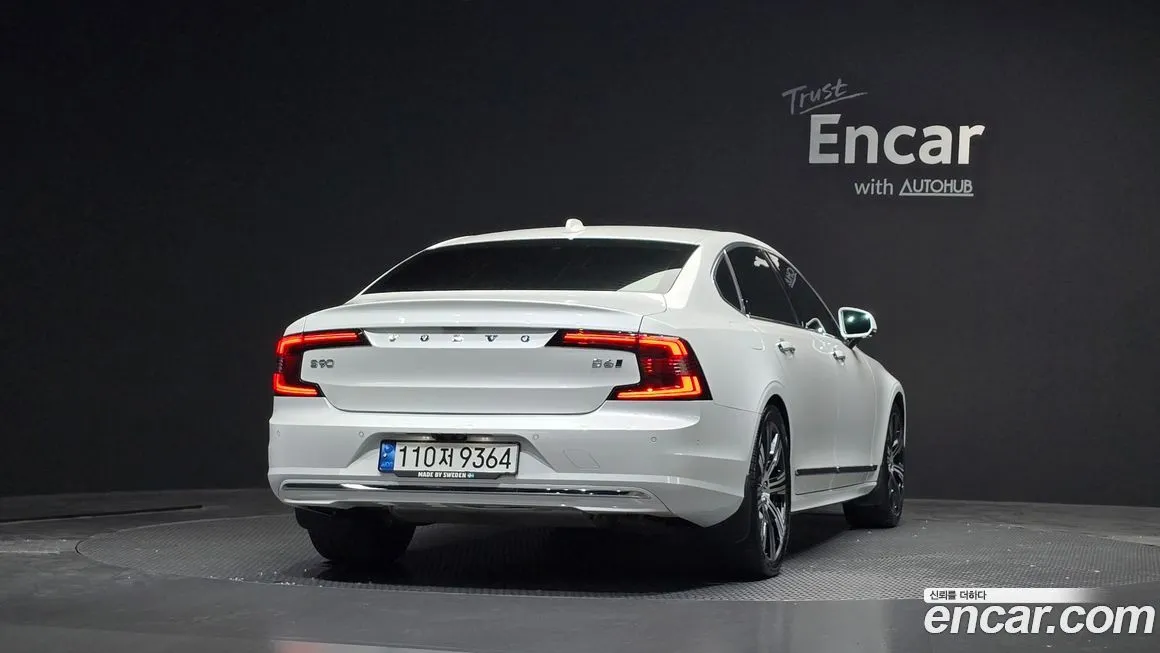 Volvo S90 — фото 2
