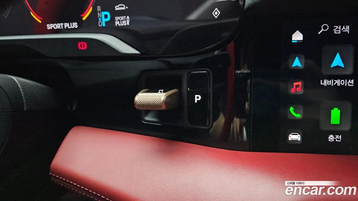 Porsche Taycan 2021 из KR, фото 10
