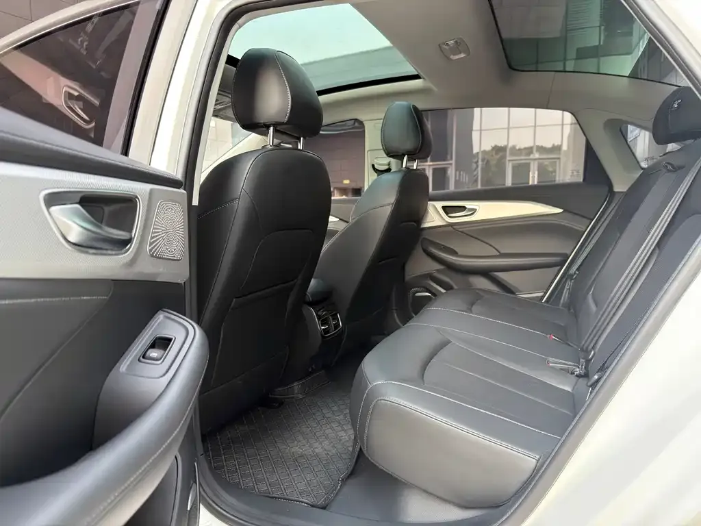 Roewe Feifan ER6 2022 из CN, фото 4