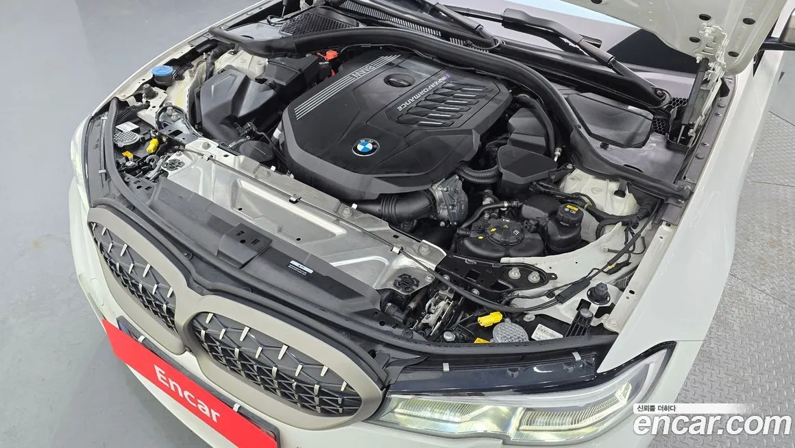 BMW 3-Series 2022 из KR, фото 10