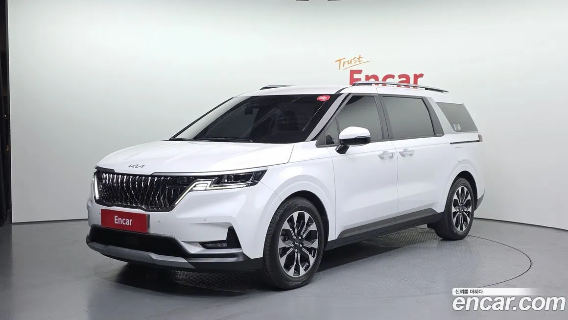 Kia Carnival 2022 из KR, фото 1
