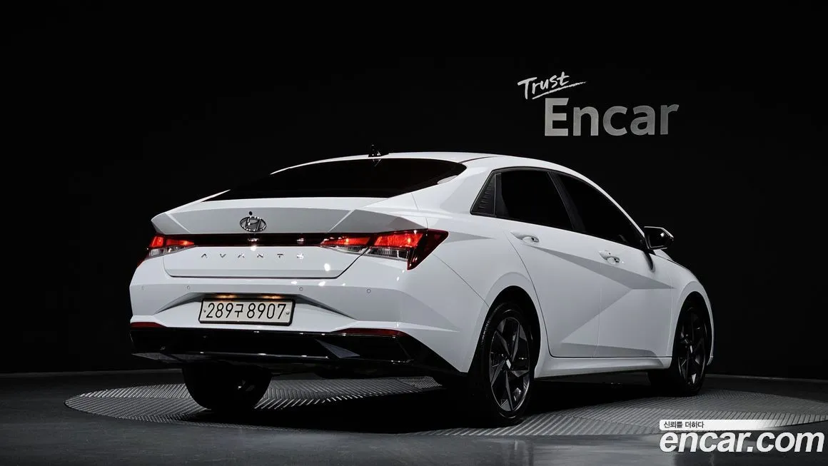 Hyundai AVANTE — фото 2