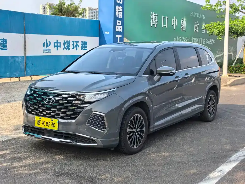 Hyundai Custo — фото 1