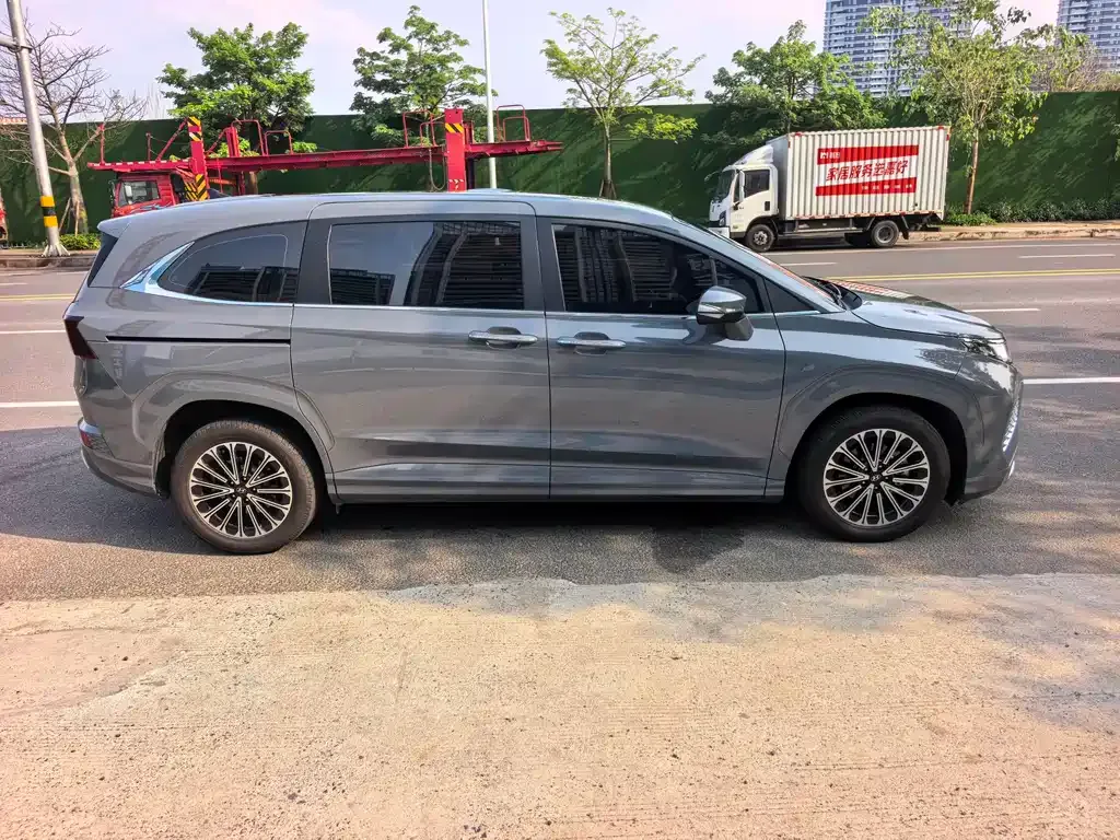Hyundai Custo — фото 9