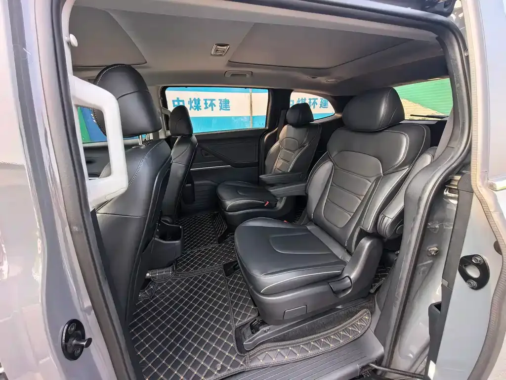 Hyundai Custo — фото 2
