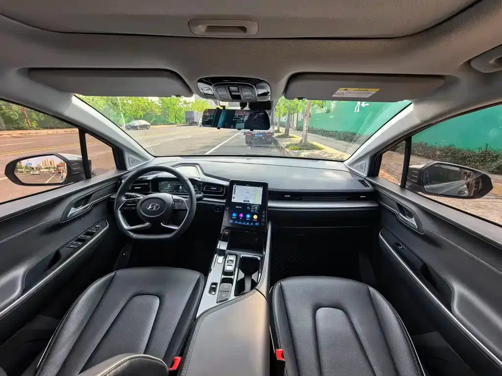 Hyundai Custo — фото 4