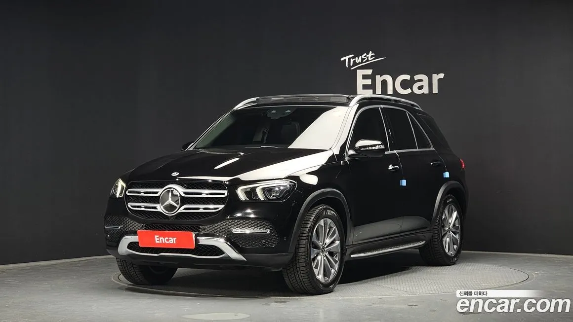 Mercedes-Benz GLE-Class — фото 1