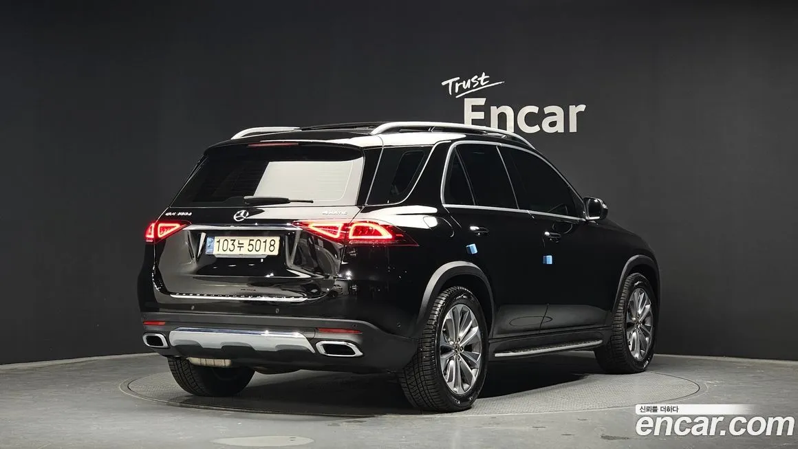 Mercedes-Benz GLE-Class — фото 3