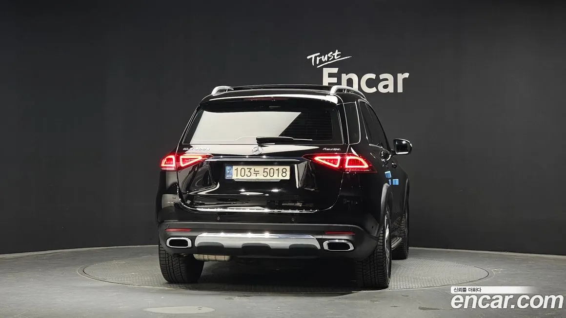 Mercedes-Benz GLE-Class — фото 4