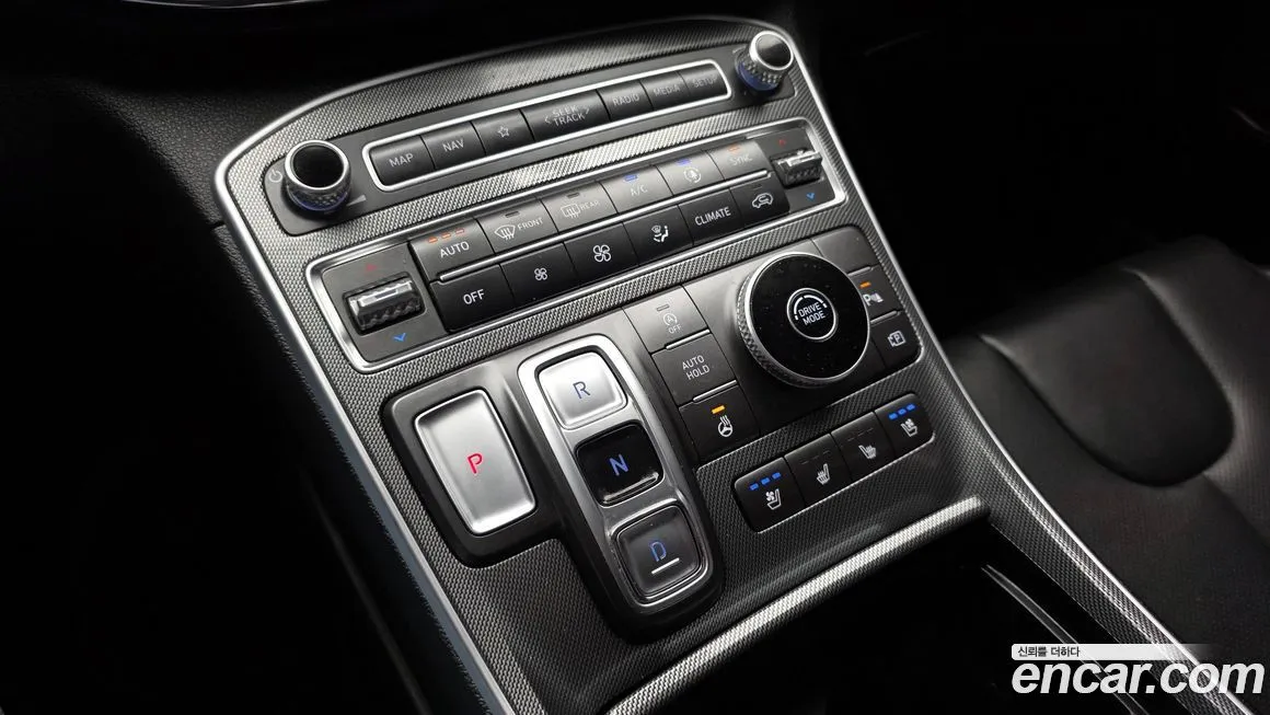 Hyundai Santafe — фото 8