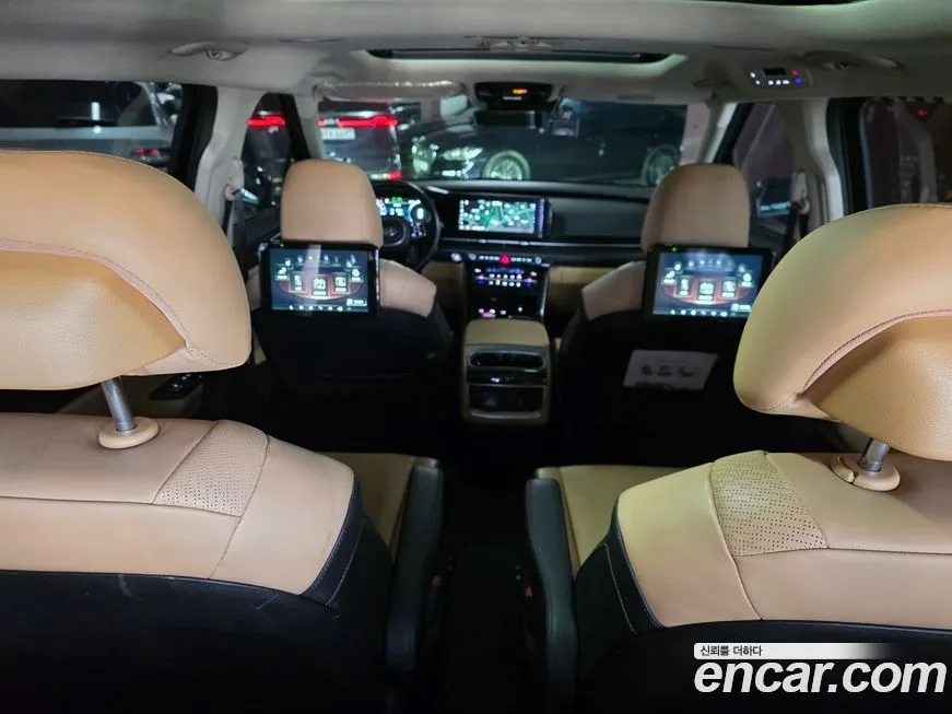 Kia Carnival — фото 2