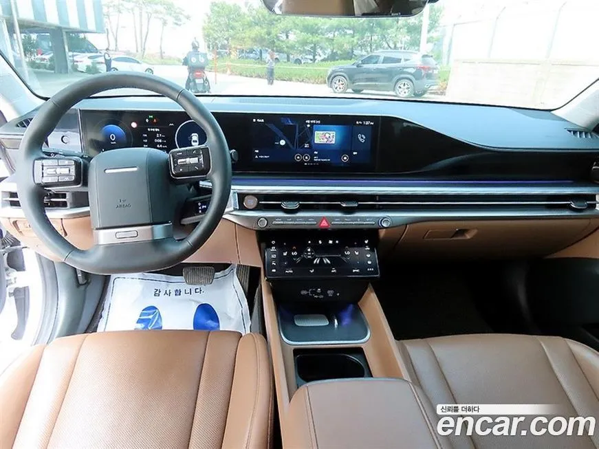 Hyundai Grandeur — фото 1