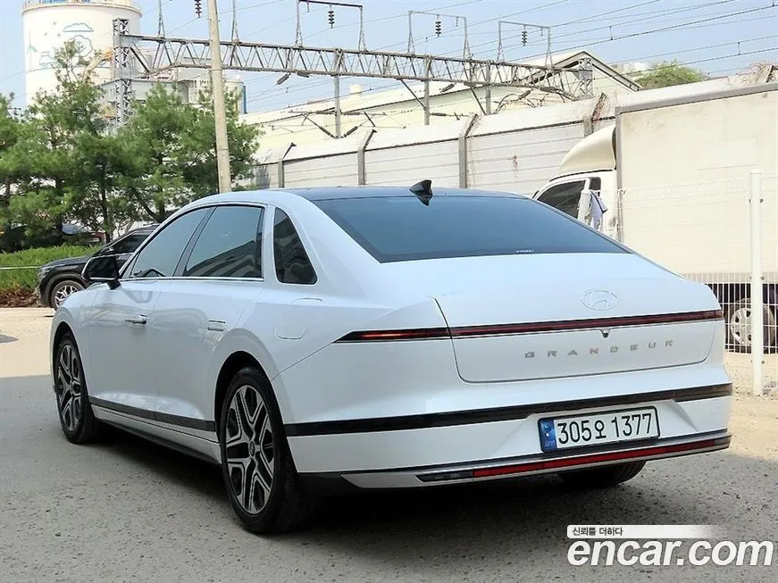 Hyundai Grandeur — фото 10