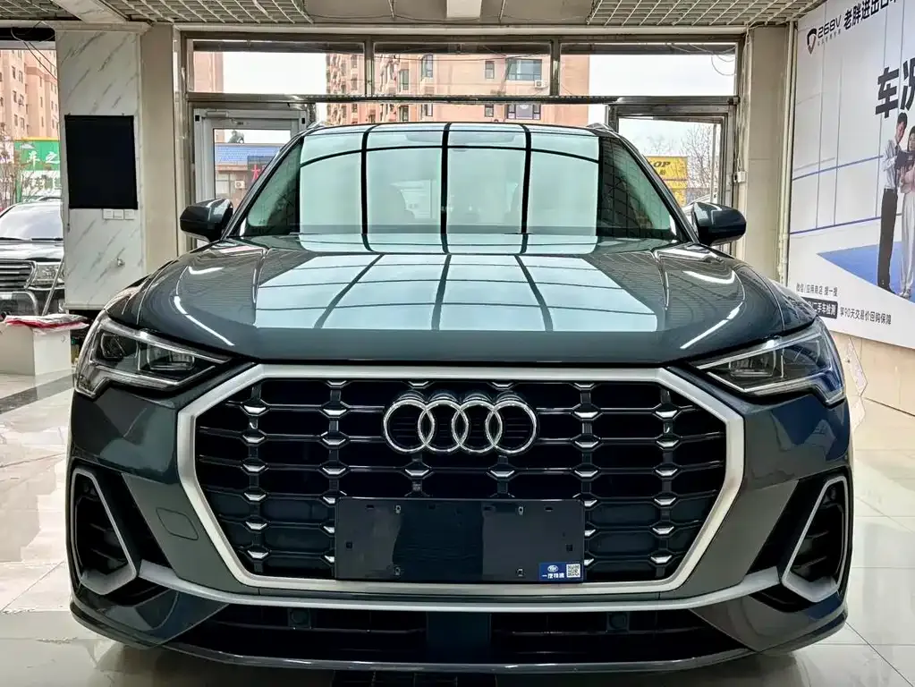 Audi Q3 — фото 9